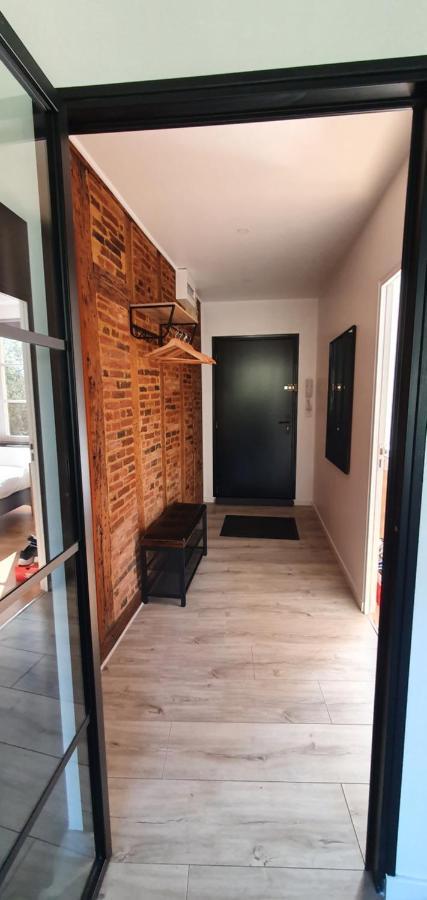Appartement D'Hippolyte - Vue Musee Rimbaud Charleville-Mézières Екстериор снимка